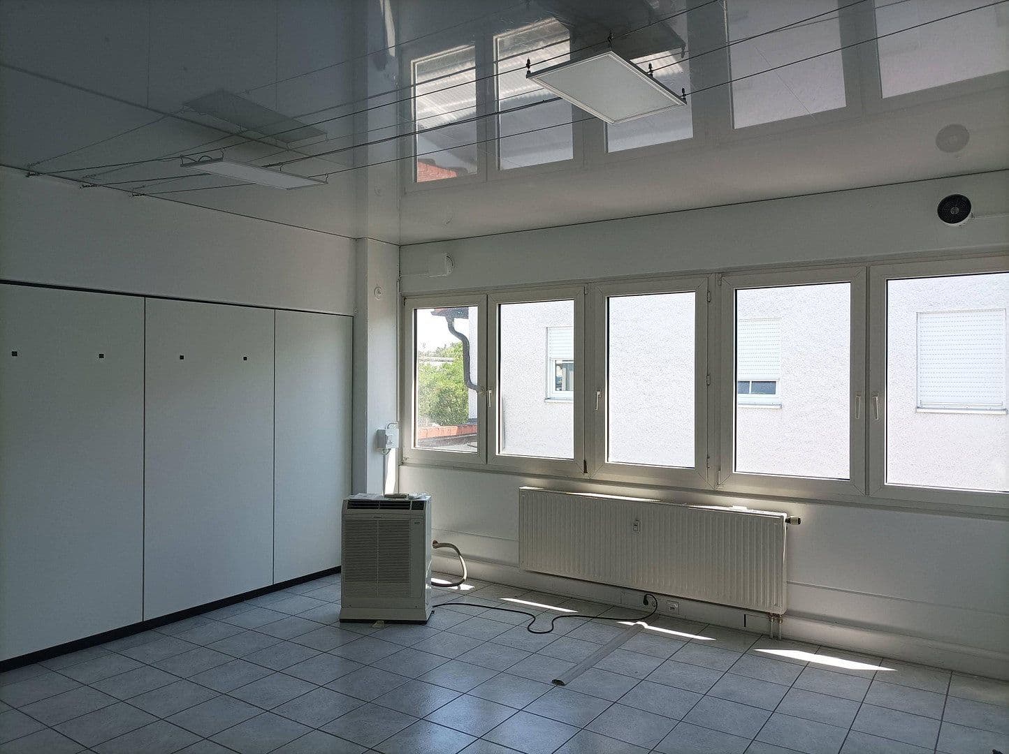 non-residential property to rent, 900 m², Meckenloher Strasse 9, Rednitzhembach, Bavaria non-residential property to rent, 900 m², Meckenloher Strasse 9, Rednitzhembach, Bavaria