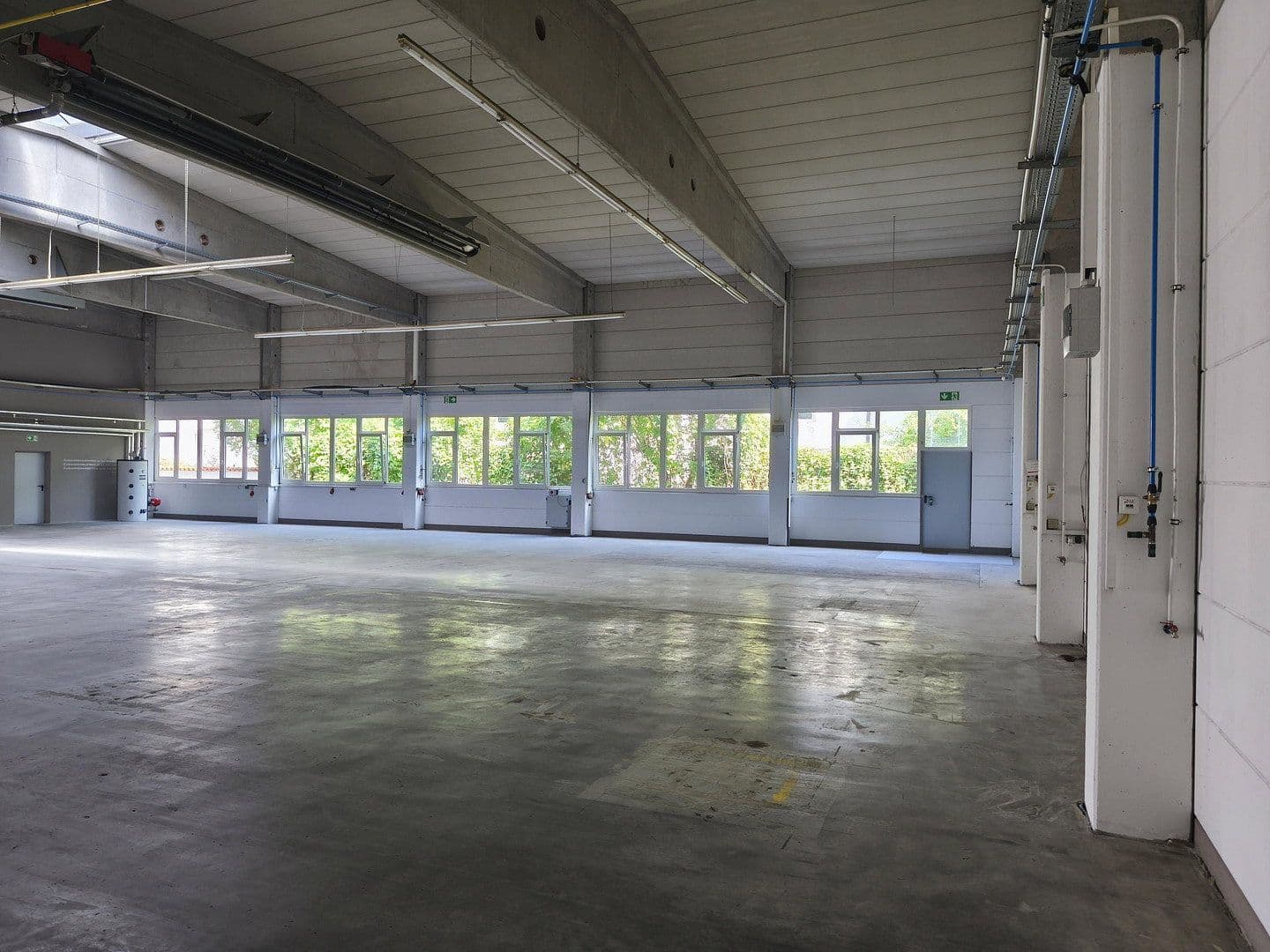 non-residential property to rent, 900 m², Meckenloher Strasse 9, Rednitzhembach, Bavaria non-residential property to rent, 900 m², Meckenloher Strasse 9, Rednitzhembach, Bavaria