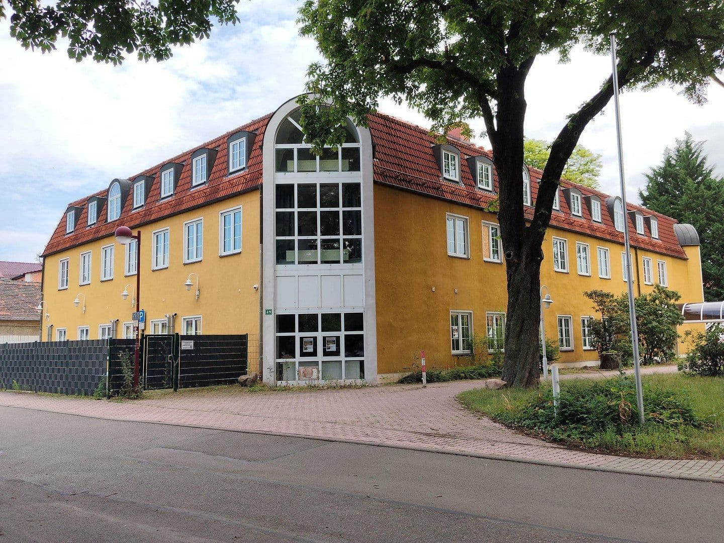 house for sale, 1,843 m², Krakauer Straße 49, Markranstädt, Saxony house for sale, 1,843 m², Krakauer Straße 49, Markranstädt, Saxony