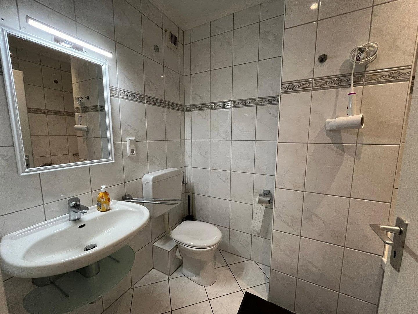 2 bedroom with open-plan kitchen flat for sale, 86 m², Mühlenweg 197, Leverkusen, North Rhine-Westphalia 2 bedroom with open-plan kitchen flat for sale, 86 m², Mühlenweg 197, Leverkusen, North Rhine-Westphalia