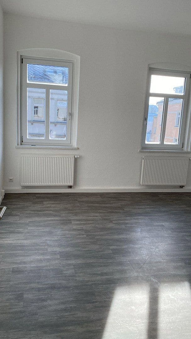 3 bedroom flat to rent, 98 m², Bahnhofstr.2, Zwickau, Saxony 3 bedroom flat to rent, 98 m², Bahnhofstr.2, Zwickau, Saxony
