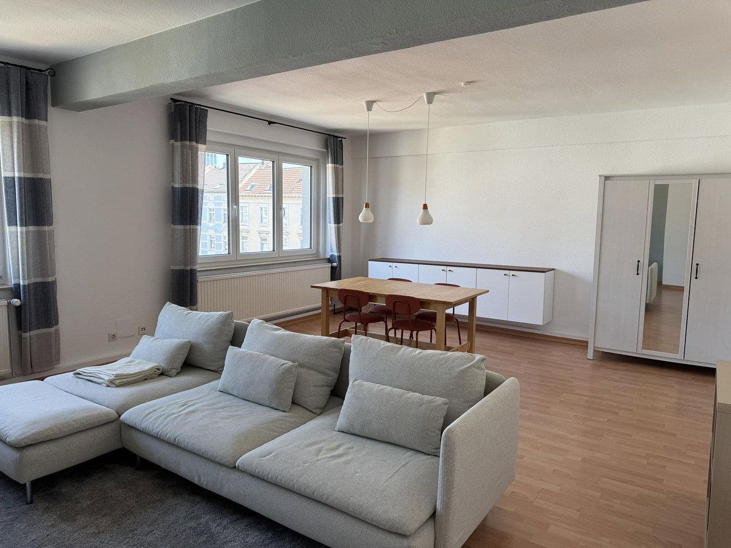 2 bedroom with open-plan kitchen flat to rent, 95 m², Bilker Allee 53, Düsseldorf, North Rhine-Westphalia 2 bedroom with open-plan kitchen flat to rent, 95 m², Bilker Allee 53, Düsseldorf, North Rhine-Westphalia