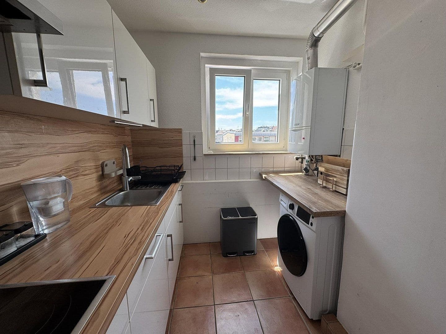 2 bedroom with open-plan kitchen flat to rent, 95 m², Bilker Allee 53, Düsseldorf, North Rhine-Westphalia 2 bedroom with open-plan kitchen flat to rent, 95 m², Bilker Allee 53, Düsseldorf, North Rhine-Westphalia