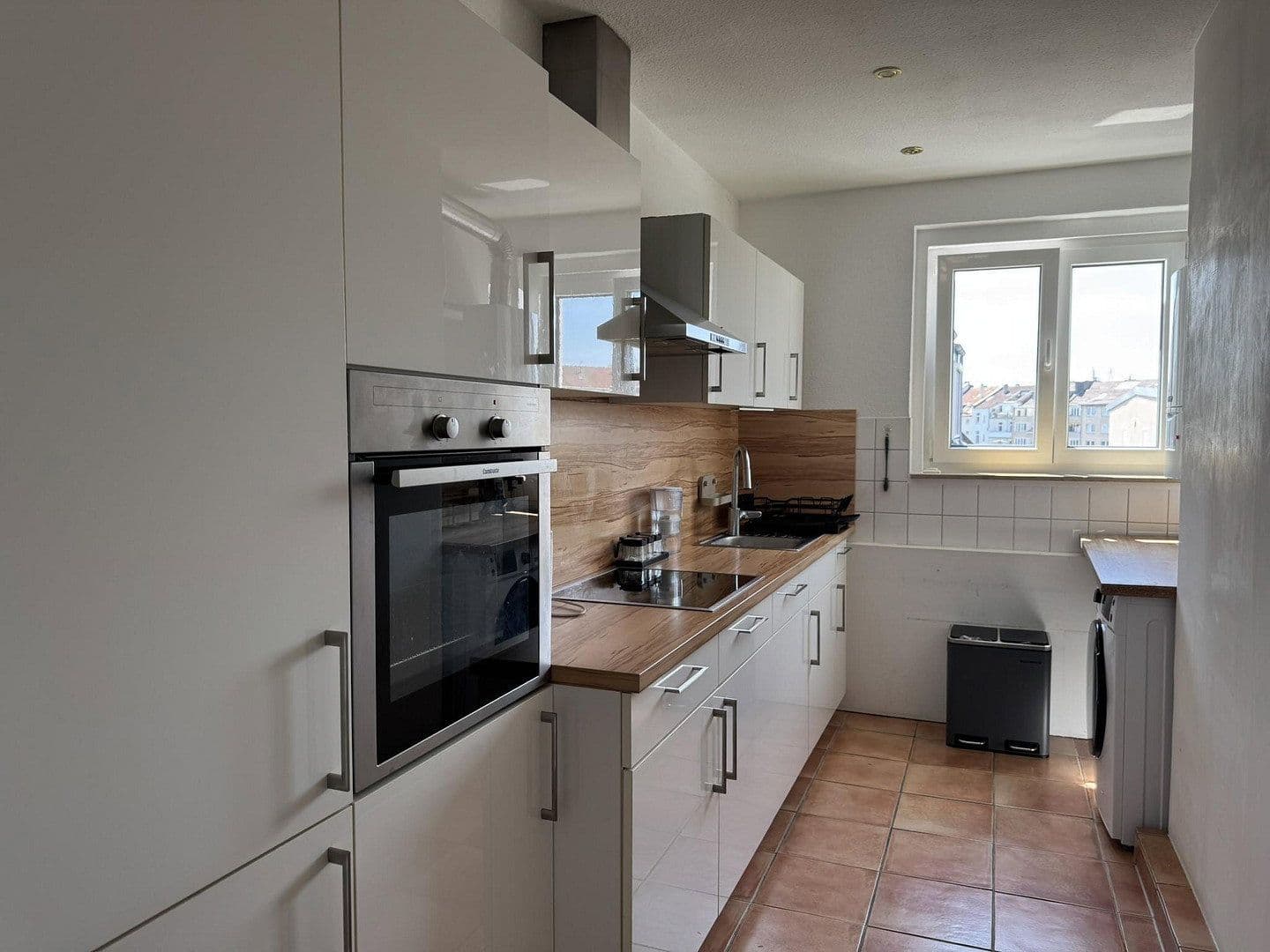 2 bedroom with open-plan kitchen flat to rent, 95 m², Bilker Allee 53, Düsseldorf, North Rhine-Westphalia 2 bedroom with open-plan kitchen flat to rent, 95 m², Bilker Allee 53, Düsseldorf, North Rhine-Westphalia