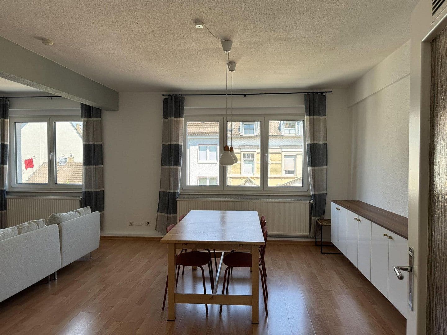 2 bedroom with open-plan kitchen flat to rent, 95 m², Bilker Allee 53, Düsseldorf, North Rhine-Westphalia 2 bedroom with open-plan kitchen flat to rent, 95 m², Bilker Allee 53, Düsseldorf, North Rhine-Westphalia