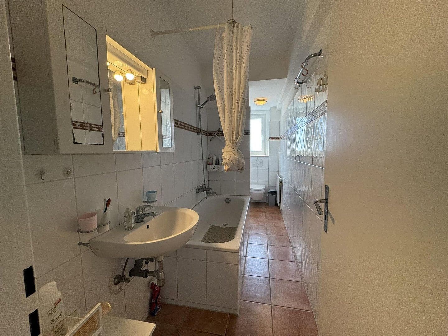 2 bedroom with open-plan kitchen flat to rent, 95 m², Bilker Allee 53, Düsseldorf, North Rhine-Westphalia 2 bedroom with open-plan kitchen flat to rent, 95 m², Bilker Allee 53, Düsseldorf, North Rhine-Westphalia