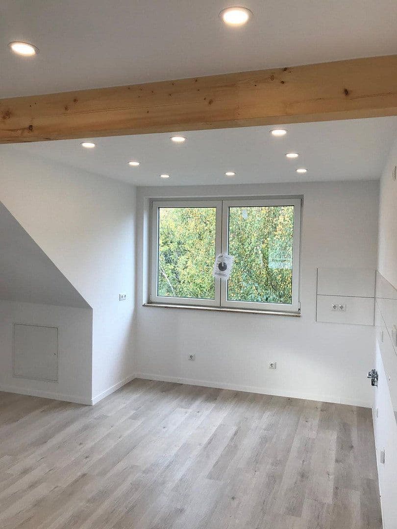 2 bedroom with open-plan kitchen flat to rent, 86 m², Tippelsberger Straße 17, Bochum, North Rhine-Westphalia 2 bedroom with open-plan kitchen flat to rent, 86 m², Tippelsberger Straße 17, Bochum, North Rhine-Westphalia