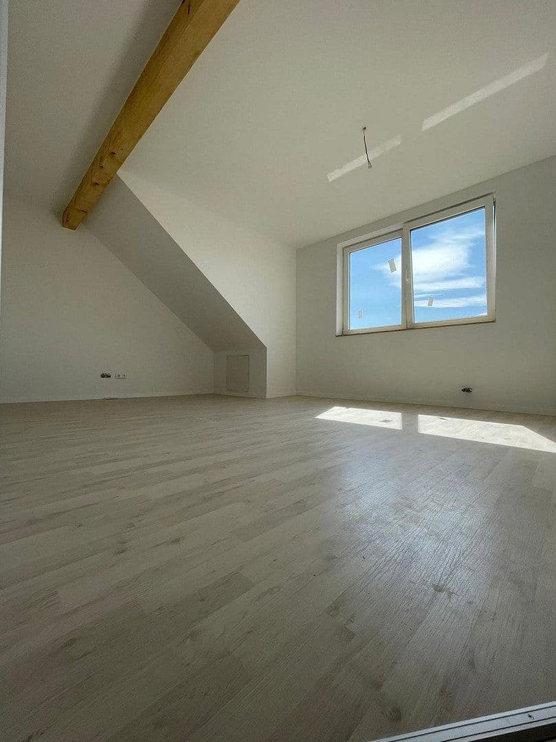 2 bedroom with open-plan kitchen flat to rent, 86 m², Tippelsberger Straße 17, Bochum, North Rhine-Westphalia 2 bedroom with open-plan kitchen flat to rent, 86 m², Tippelsberger Straße 17, Bochum, North Rhine-Westphalia