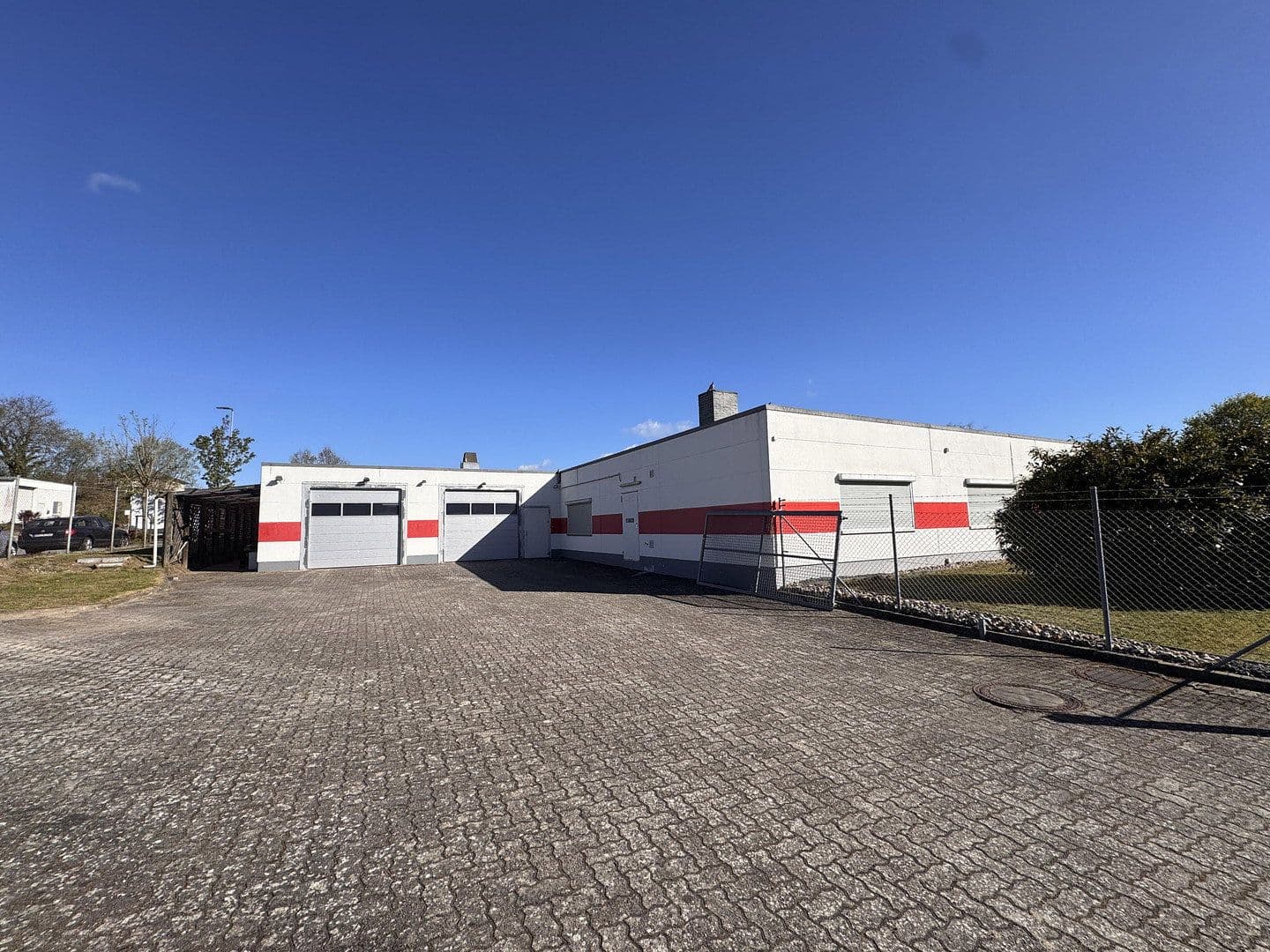 non-residential property to rent, 988 m², Otto-Kipp-Straße II, Scharbeutz, Schleswig-Holstein non-residential property to rent, 988 m², Otto-Kipp-Straße II, Scharbeutz, Schleswig-Holstein