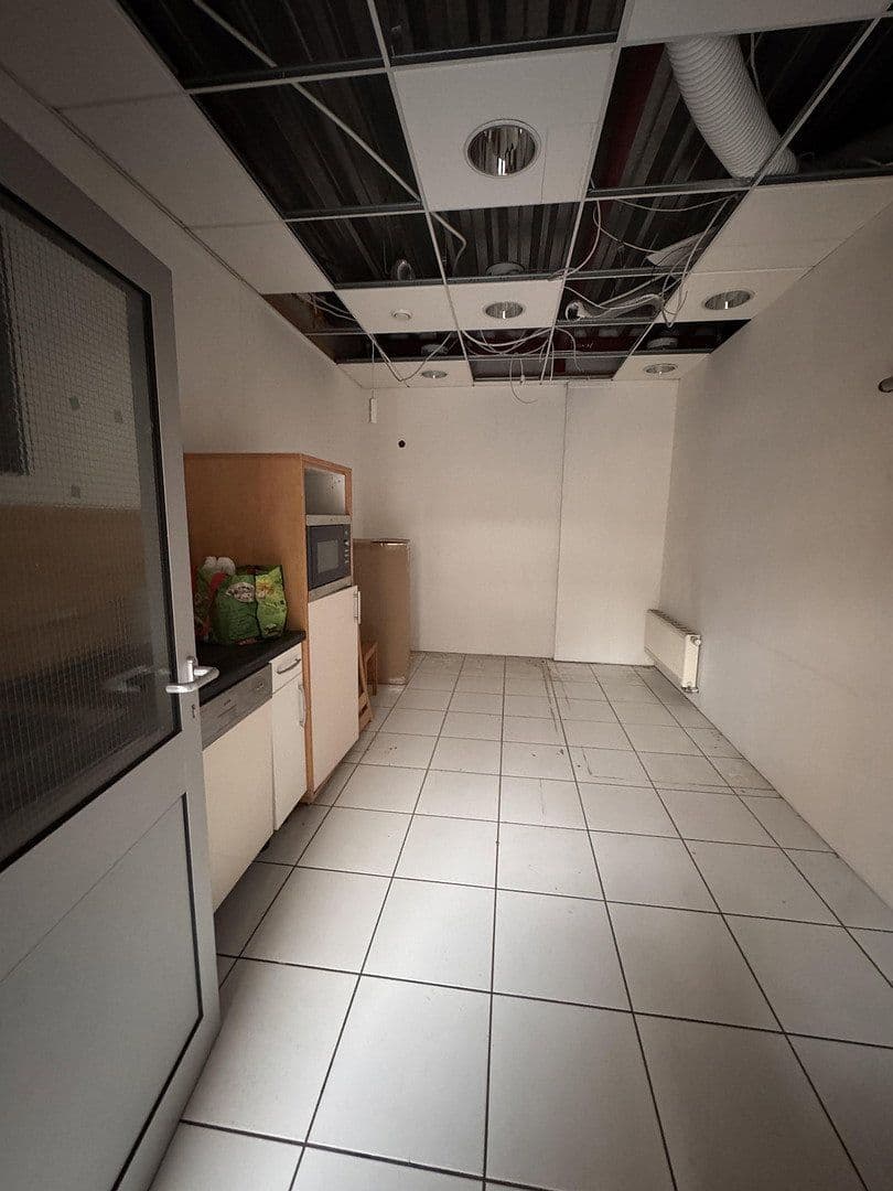 non-residential property to rent, 988 m², Otto-Kipp-Straße II, Scharbeutz, Schleswig-Holstein non-residential property to rent, 988 m², Otto-Kipp-Straße II, Scharbeutz, Schleswig-Holstein
