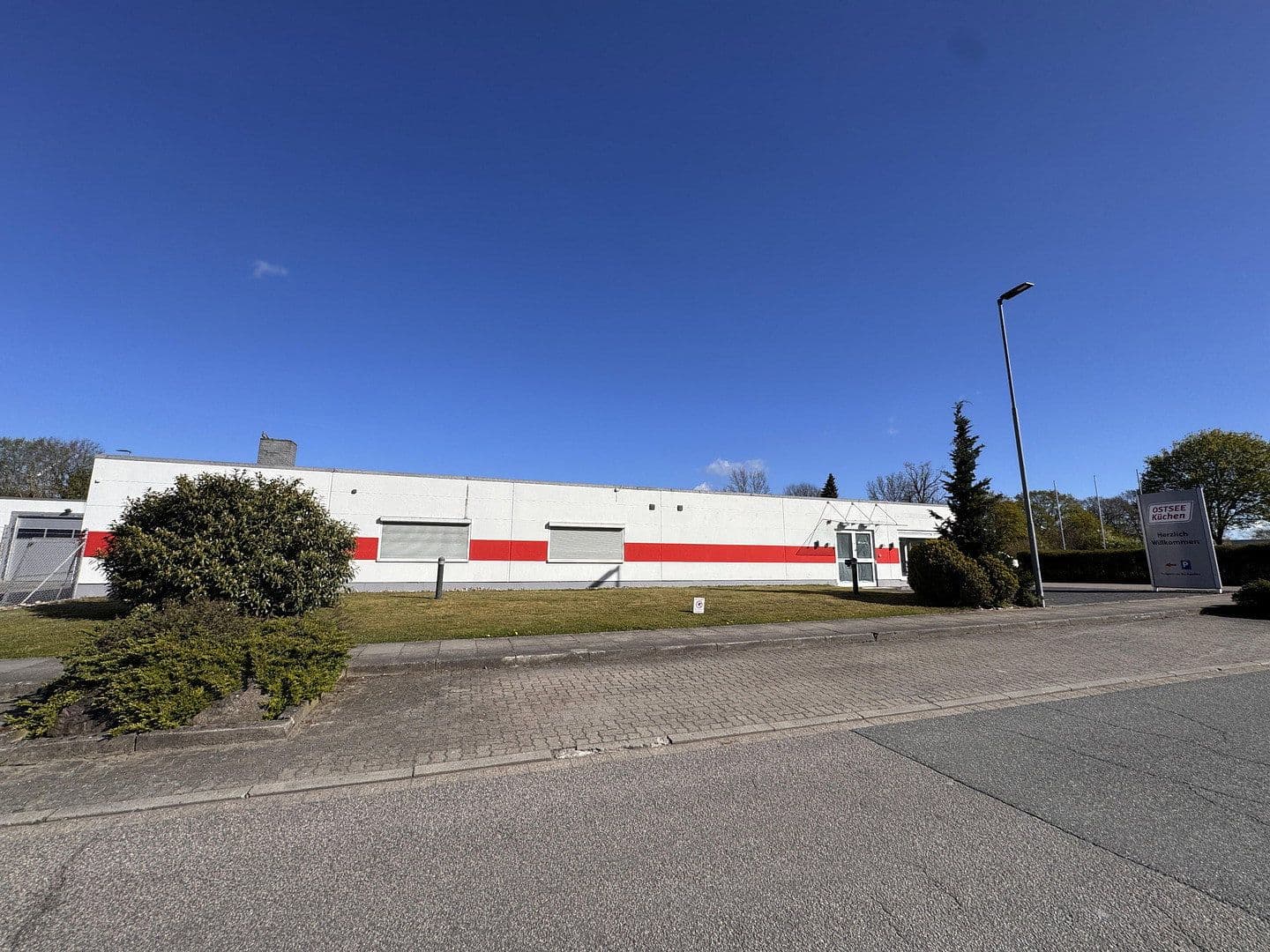 non-residential property to rent, 988 m², Otto-Kipp-Straße II, Scharbeutz, Schleswig-Holstein non-residential property to rent, 988 m², Otto-Kipp-Straße II, Scharbeutz, Schleswig-Holstein