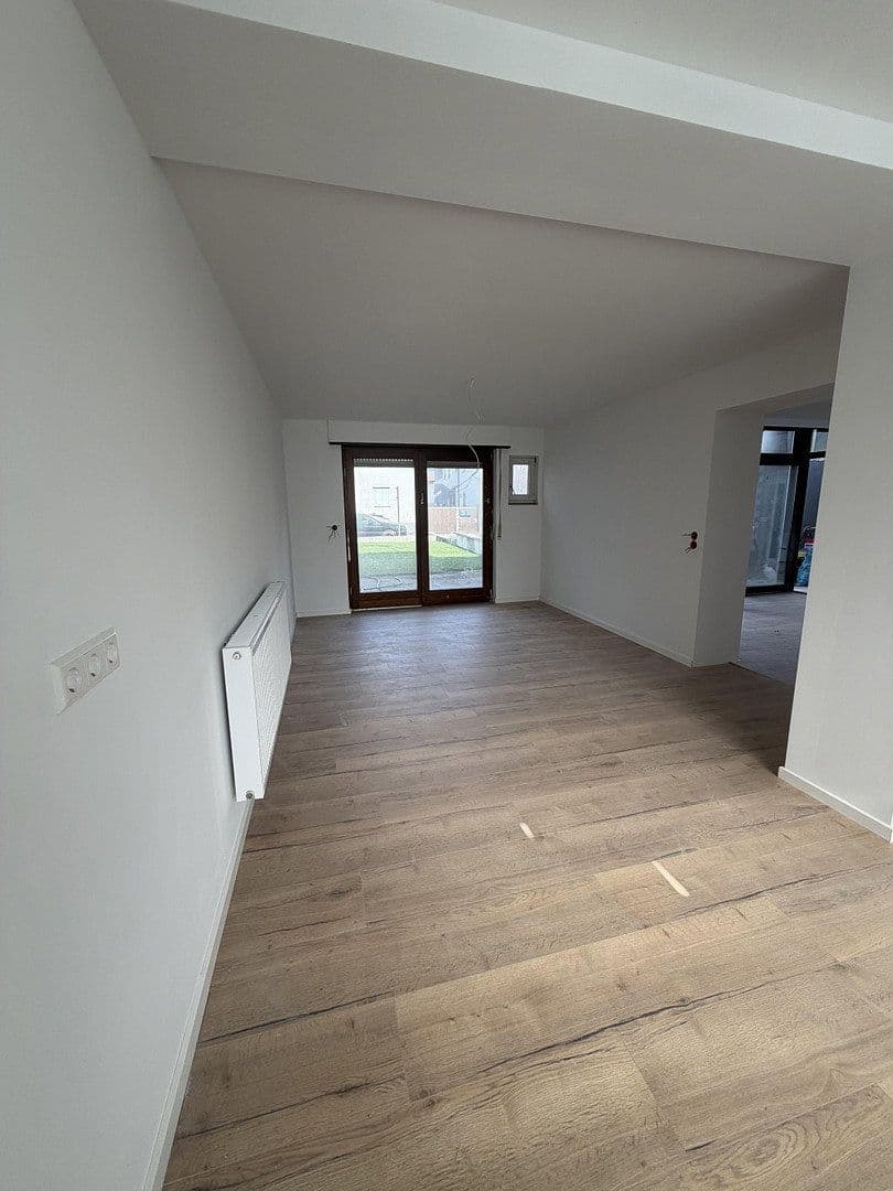 house for sale, 146 m², Bissmarkstr 23, Rülzheim, Rhineland-Palatinate house for sale, 146 m², Bissmarkstr 23, Rülzheim, Rhineland-Palatinate