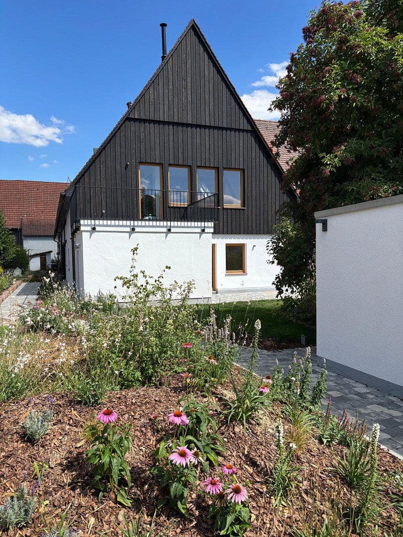 3 bedroom with open-plan kitchen flat to rent, 147 m², Niefern-Öschelbronn, Baden-Württemberg 3 bedroom with open-plan kitchen flat to rent, 147 m², Niefern-Öschelbronn, Baden-Württemberg