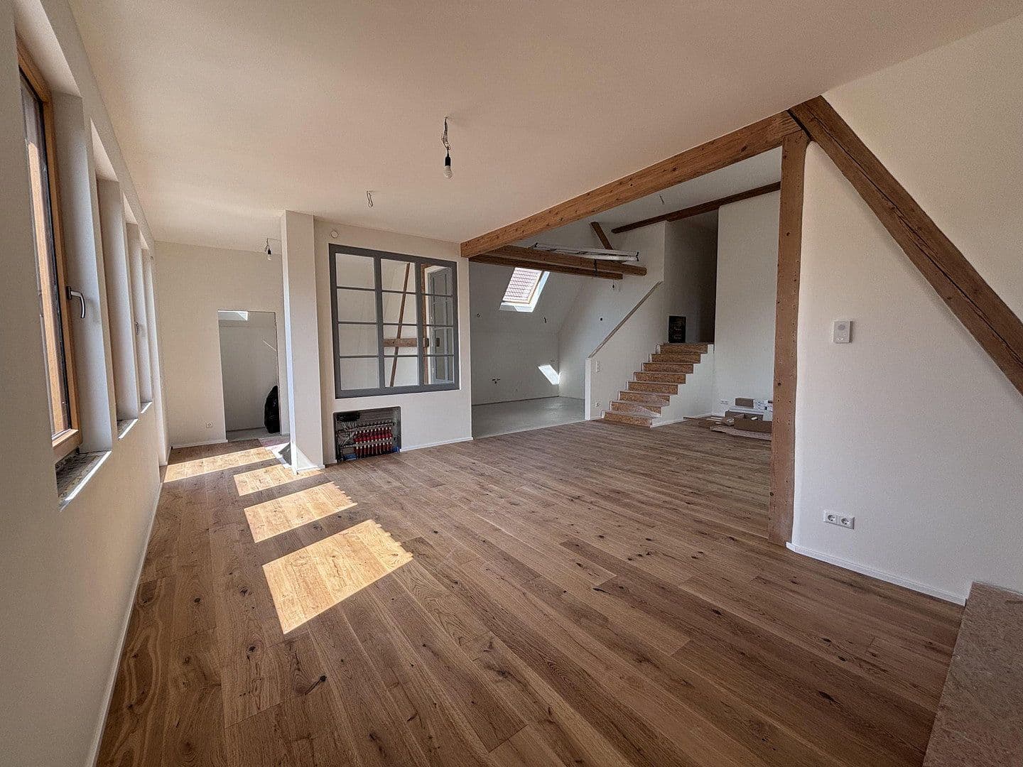 3 bedroom with open-plan kitchen flat to rent, 147 m², Niefern-Öschelbronn, Baden-Württemberg 3 bedroom with open-plan kitchen flat to rent, 147 m², Niefern-Öschelbronn, Baden-Württemberg
