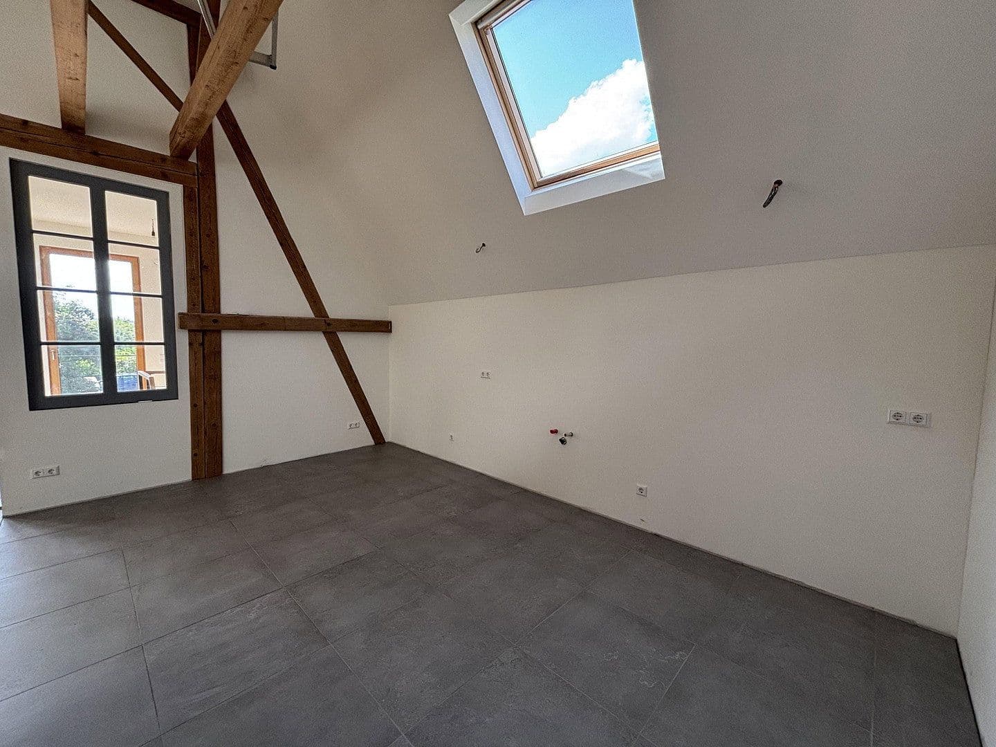 3 bedroom with open-plan kitchen flat to rent, 147 m², Niefern-Öschelbronn, Baden-Württemberg 3 bedroom with open-plan kitchen flat to rent, 147 m², Niefern-Öschelbronn, Baden-Württemberg