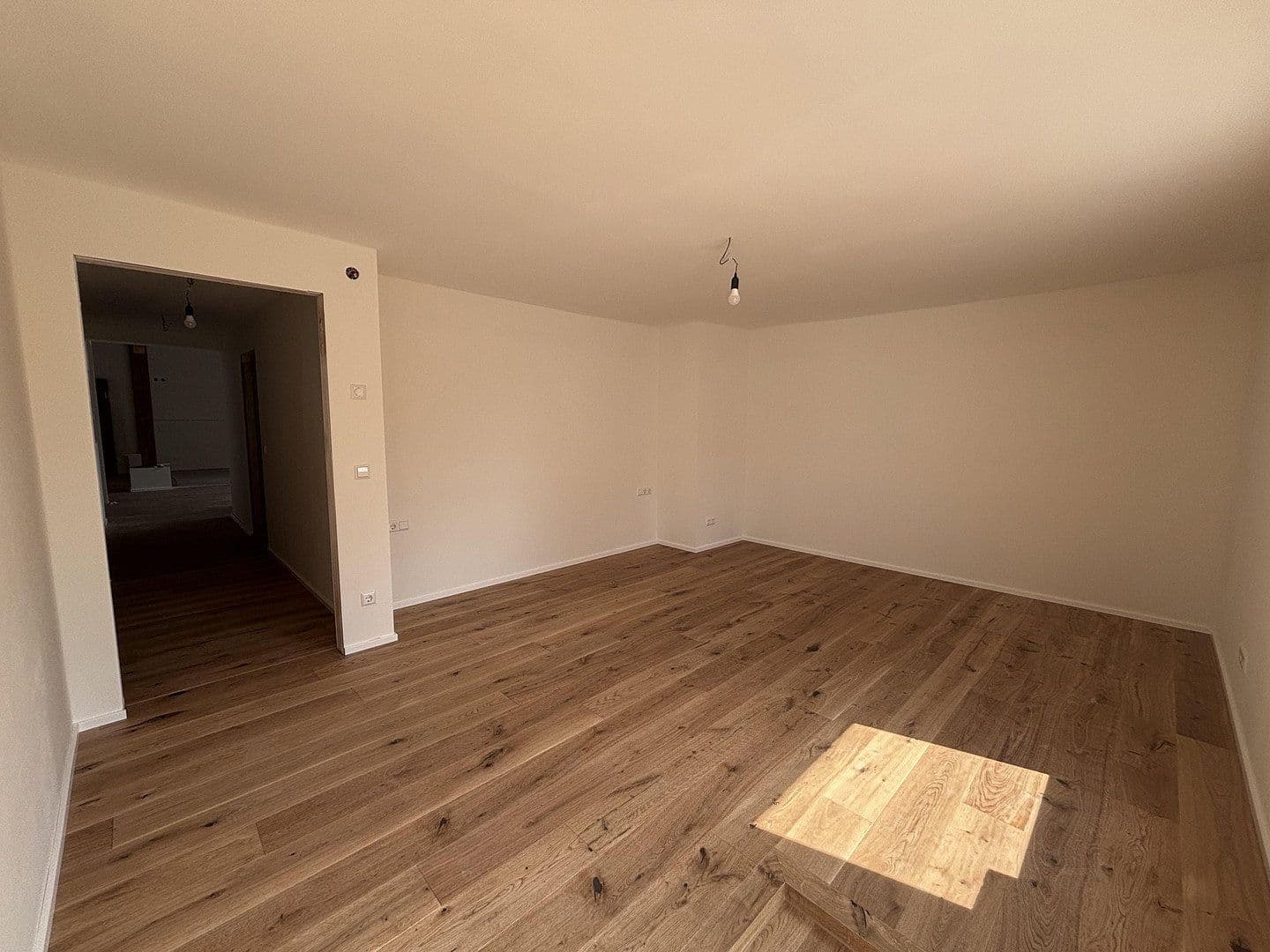 2 bedroom with open-plan kitchen flat to rent, 133 m², Niefern-Öschelbronn, Baden-Württemberg 2 bedroom with open-plan kitchen flat to rent, 133 m², Niefern-Öschelbronn, Baden-Württemberg