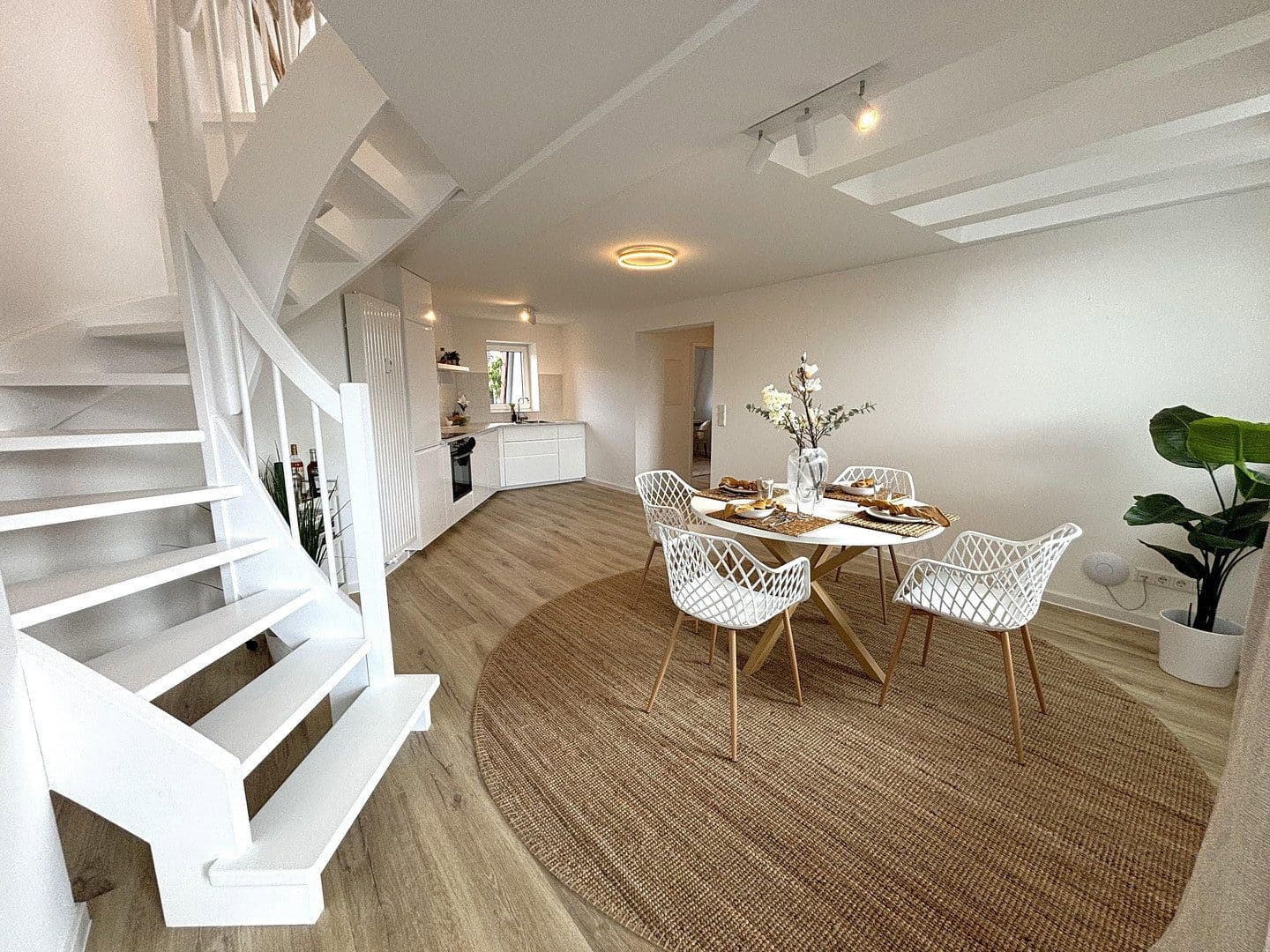1 bedroom with open-plan kitchen flat to rent, 54 m², Bergisch Gladbacher Str. 135-137, Köln, North Rhine-Westphalia 1 bedroom with open-plan kitchen flat to rent, 54 m², Bergisch Gladbacher Str. 135-137, Köln, North Rhine-Westphalia