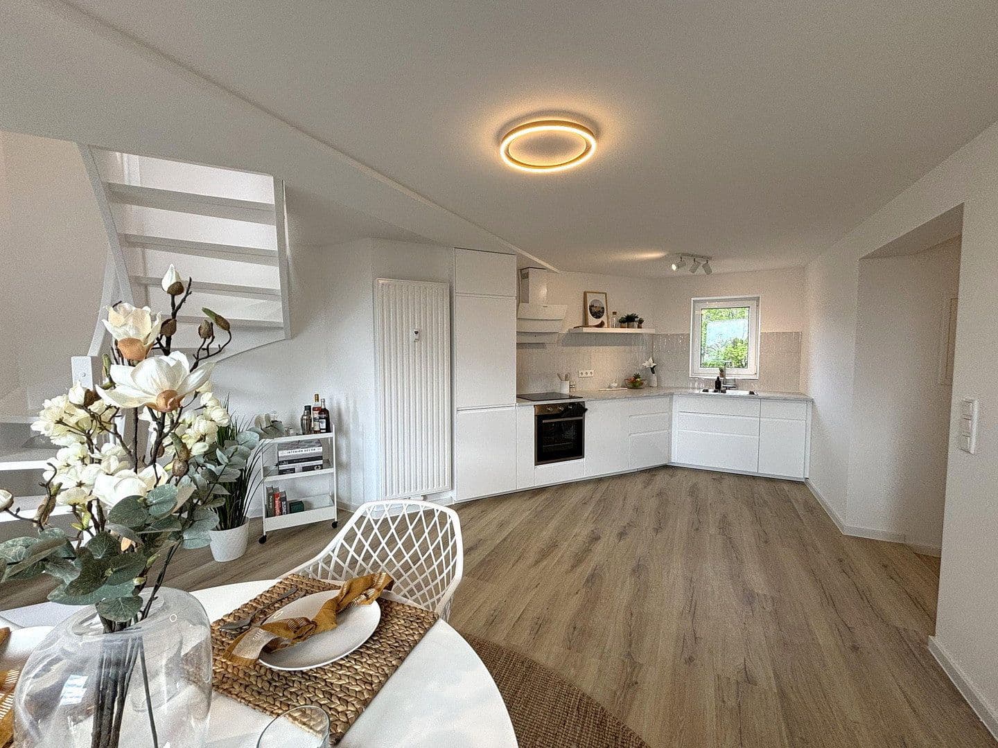 1 bedroom with open-plan kitchen flat to rent, 54 m², Bergisch Gladbacher Str. 135-137, Köln, North Rhine-Westphalia 1 bedroom with open-plan kitchen flat to rent, 54 m², Bergisch Gladbacher Str. 135-137, Köln, North Rhine-Westphalia