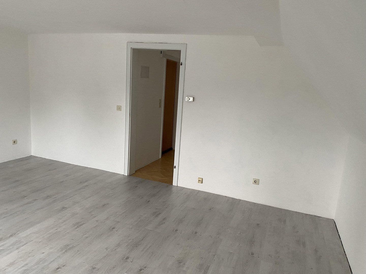 2 bedroom flat to rent, 53 m², Friedrichstraße 6, Hückeswagen, North Rhine-Westphalia 2 bedroom flat to rent, 53 m², Friedrichstraße 6, Hückeswagen, North Rhine-Westphalia