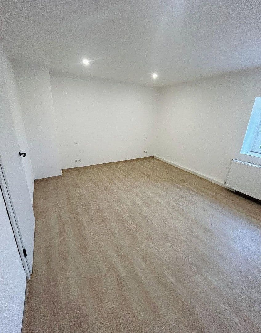 3 bedroom flat to rent, 84 m², Chemnitzer Str. 72, Meerane, Saxony 3 bedroom flat to rent, 84 m², Chemnitzer Str. 72, Meerane, Saxony