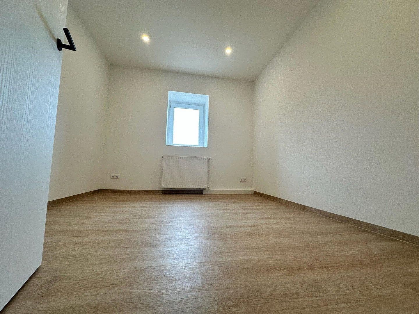 3 bedroom flat to rent, 84 m², Chemnitzer Str. 72, Meerane, Saxony 3 bedroom flat to rent, 84 m², Chemnitzer Str. 72, Meerane, Saxony