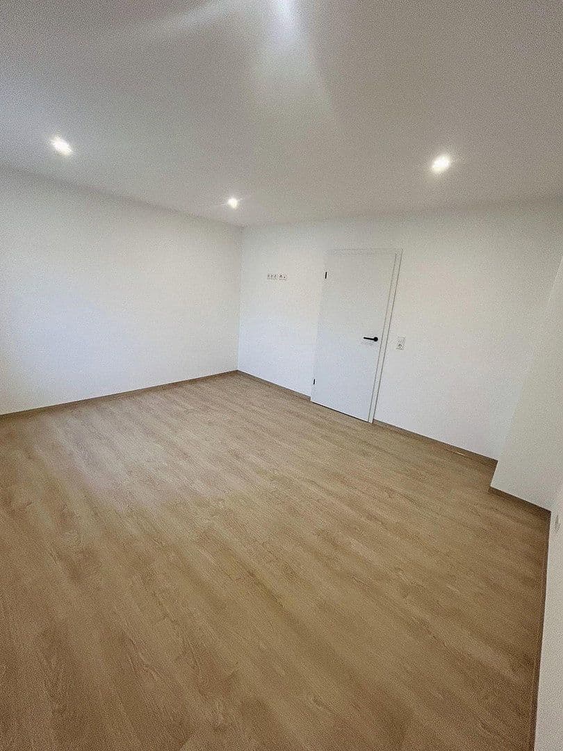 3 bedroom flat to rent, 84 m², Chemnitzer Str. 72, Meerane, Saxony 3 bedroom flat to rent, 84 m², Chemnitzer Str. 72, Meerane, Saxony