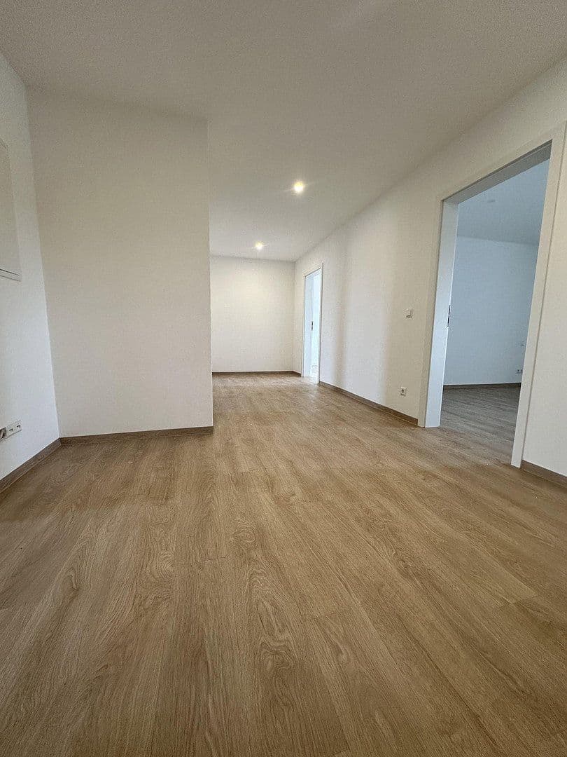3 bedroom flat to rent, 84 m², Chemnitzer Str. 72, Meerane, Saxony 3 bedroom flat to rent, 84 m², Chemnitzer Str. 72, Meerane, Saxony