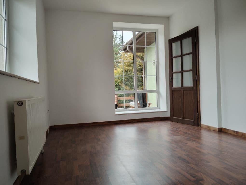 1 bedroom with open-plan kitchen flat to rent, 95 m², Libčany, Královéhradecký Region 1 bedroom with open-plan kitchen flat to rent, 95 m², Libčany, Královéhradecký Region