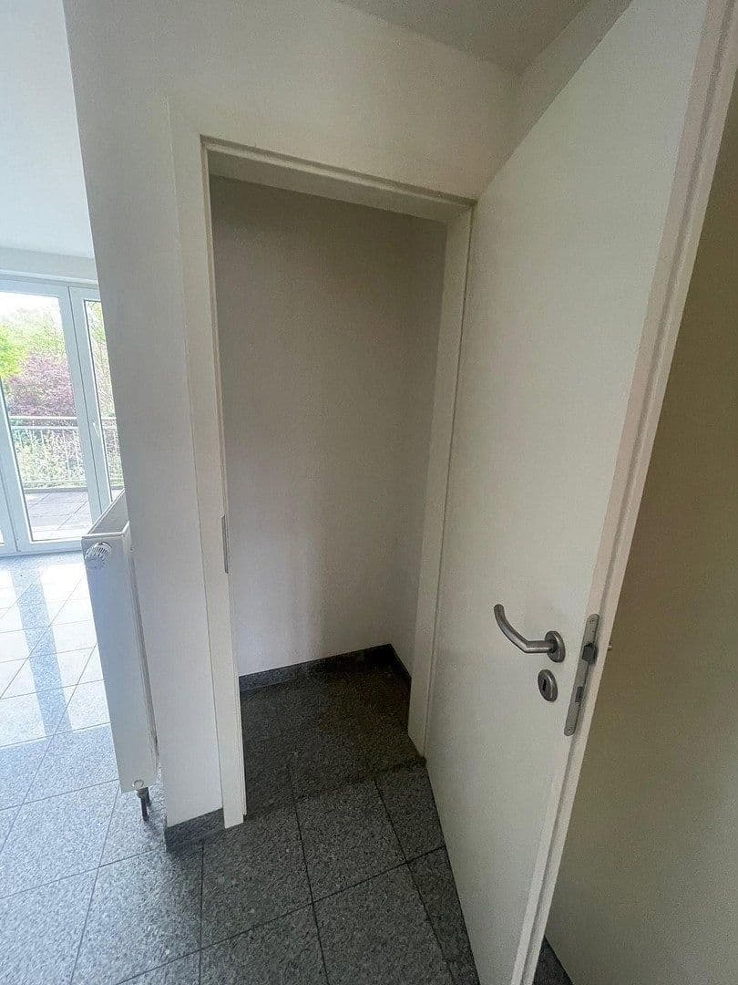 2 bedroom flat to rent, 50 m², Am Wald 124, Düsseldorf, North Rhine-Westphalia 2 bedroom flat to rent, 50 m², Am Wald 124, Düsseldorf, North Rhine-Westphalia