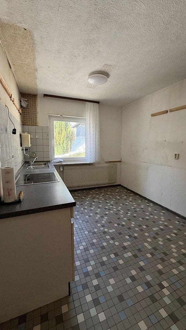 house for sale, 200 m², Rossentalstraße 122, Albstadt, Baden-Württemberg house for sale, 200 m², Rossentalstraße 122, Albstadt, Baden-Württemberg