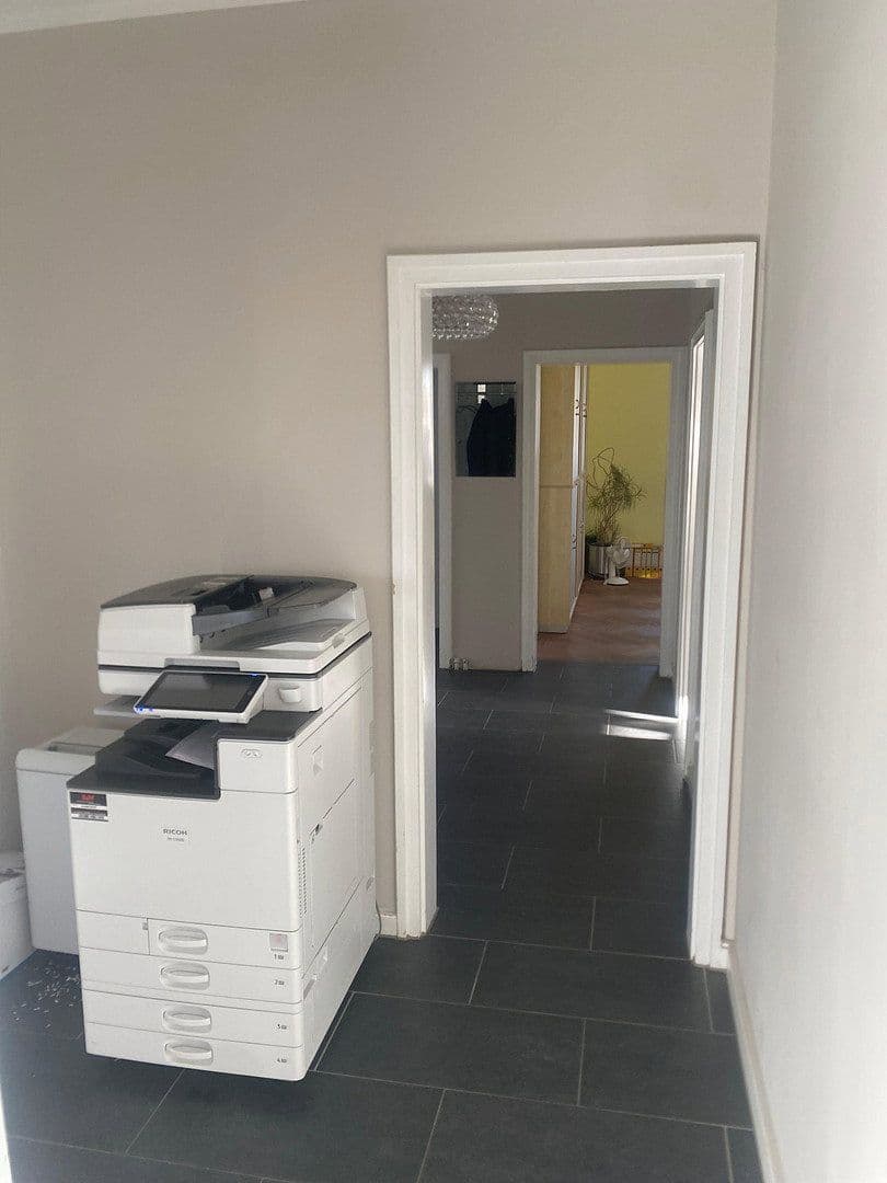 office to rent, 120 m², Fritz-Bauer-Straße, Darmstadt, Hesse office to rent, 120 m², Fritz-Bauer-Straße, Darmstadt, Hesse
