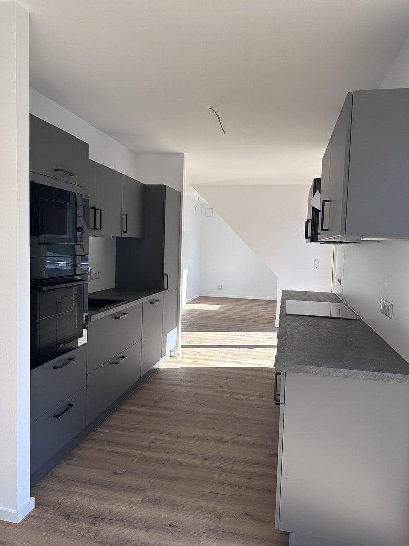 3 bedroom flat to rent, 100 m², Schlossstraße 63, Andernach, Rhineland-Palatinate 3 bedroom flat to rent, 100 m², Schlossstraße 63, Andernach, Rhineland-Palatinate