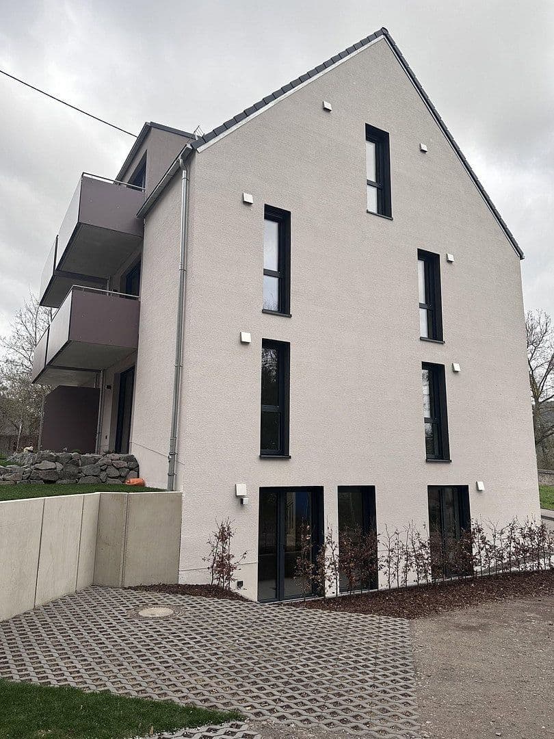 3 bedroom flat to rent, 100 m², Schlossstraße 63, Andernach, Rhineland-Palatinate 3 bedroom flat to rent, 100 m², Schlossstraße 63, Andernach, Rhineland-Palatinate