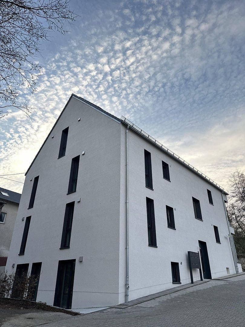 3 bedroom flat to rent, 100 m², Schlossstraße 63, Andernach, Rhineland-Palatinate 3 bedroom flat to rent, 100 m², Schlossstraße 63, Andernach, Rhineland-Palatinate