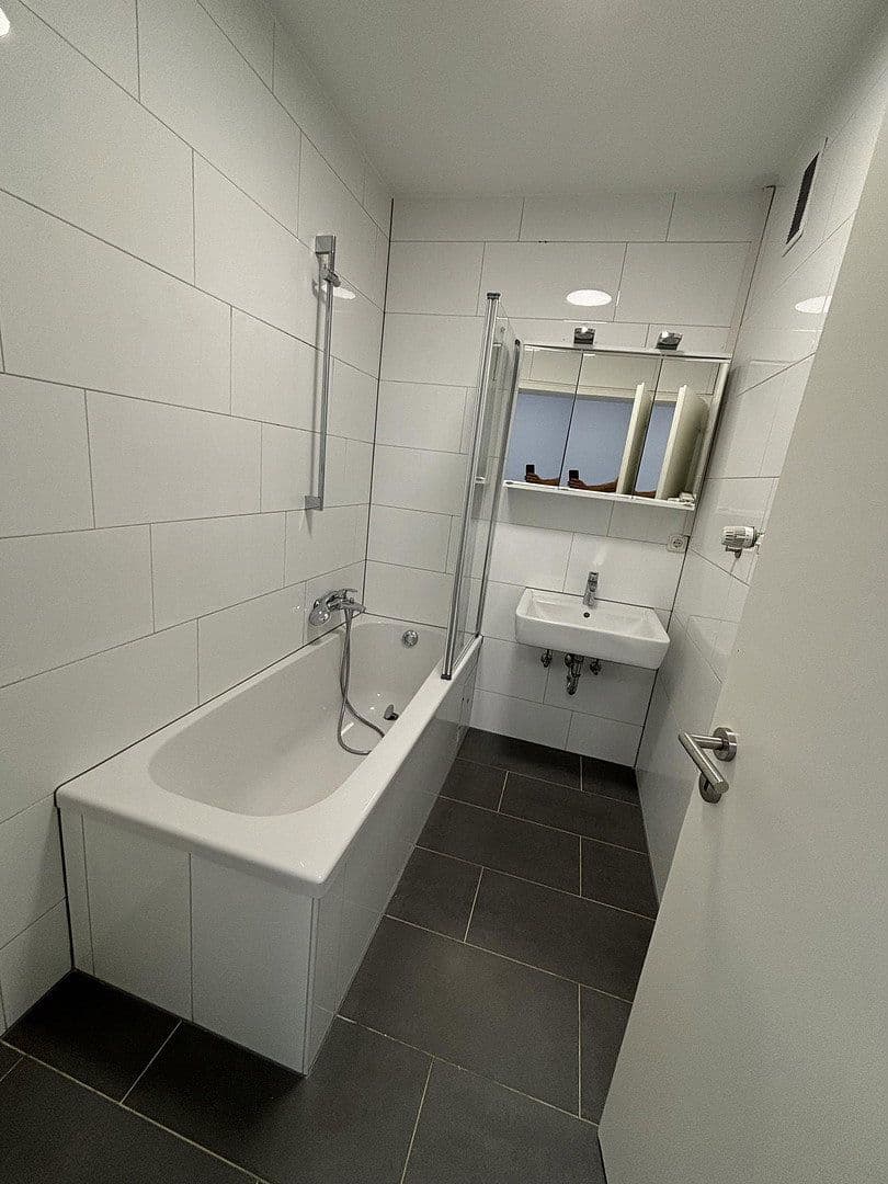 3 bedroom flat to rent, 98 m², Goebenplatz 8, Düren, North Rhine-Westphalia 3 bedroom flat to rent, 98 m², Goebenplatz 8, Düren, North Rhine-Westphalia