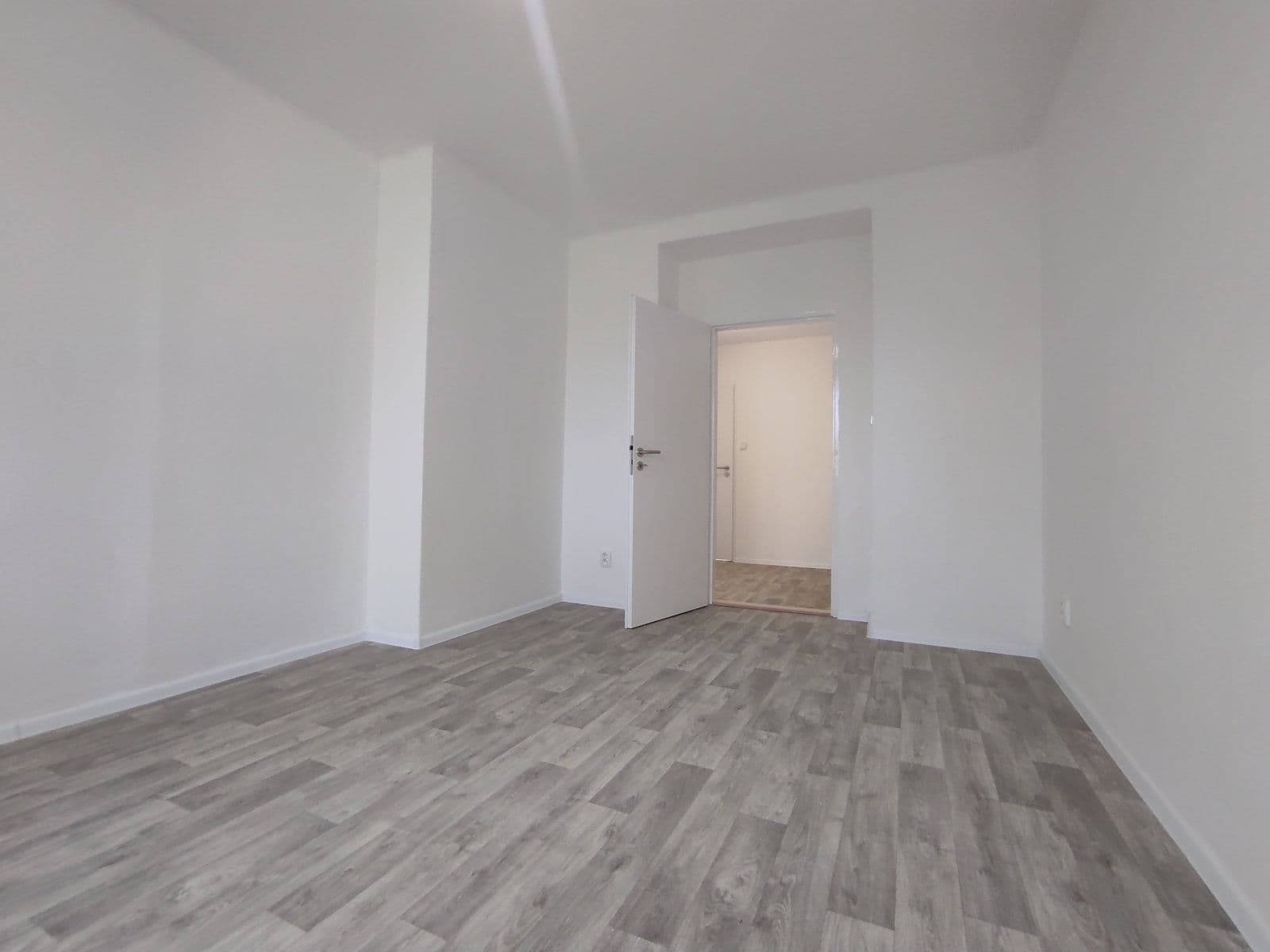 3 bedroom with open-plan kitchen flat to rent, 80 m², U Stromovky, Havířov, Moravskoslezský Region 3 bedroom with open-plan kitchen flat to rent, 80 m², U Stromovky, Havířov, Moravskoslezský Region