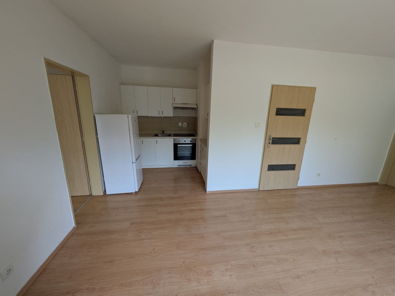 2 bedroom with open-plan kitchen flat to rent, 60 m², Mincovní, Kutná Hora, Středočeský Region 2 bedroom with open-plan kitchen flat to rent, 60 m², Mincovní, Kutná Hora, Středočeský Region