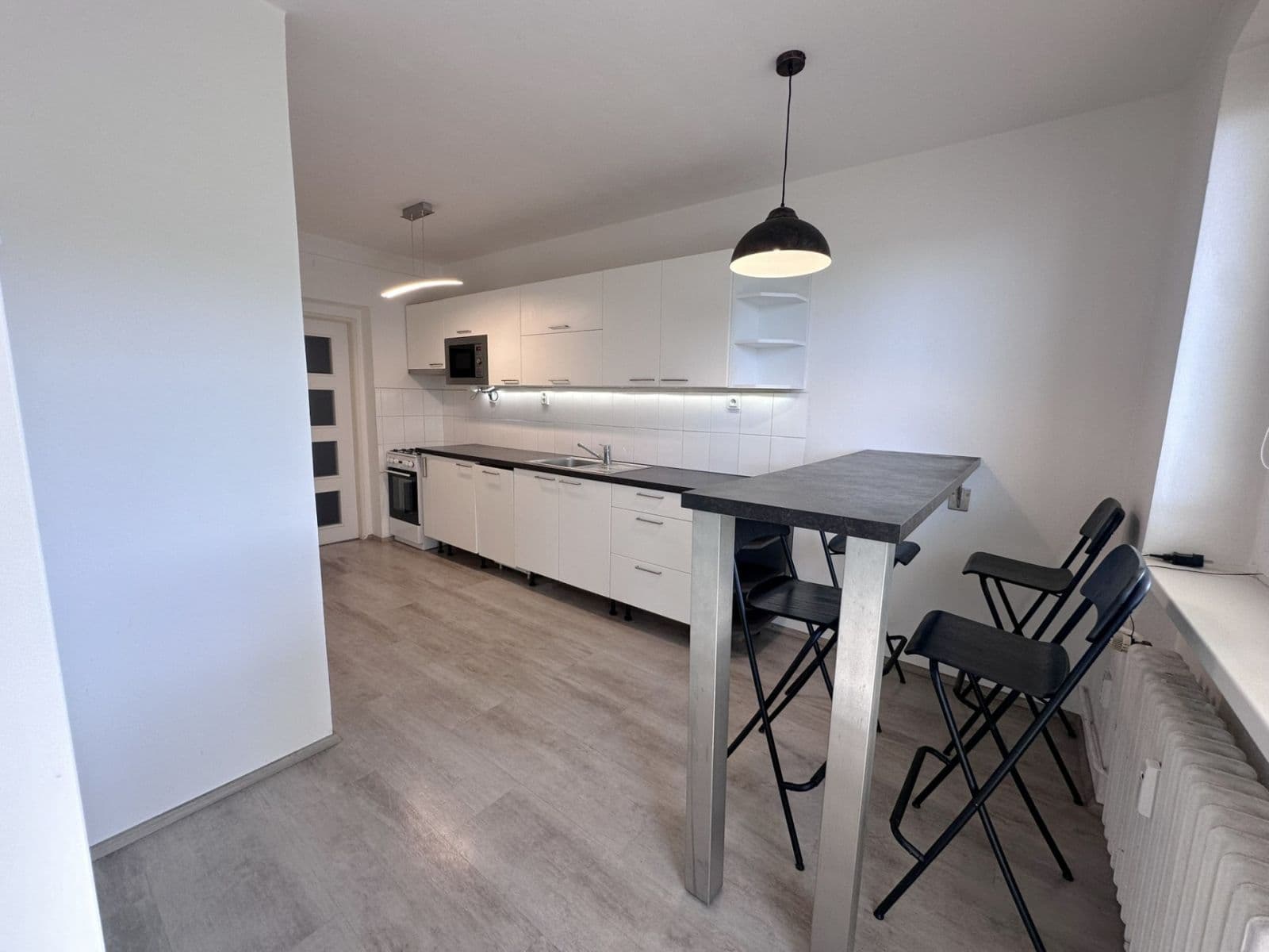 1 bedroom with open-plan kitchen flat for sale, 89 m², Česká, Prague, Prague 1 bedroom with open-plan kitchen flat for sale, 89 m², Česká, Prague, Prague