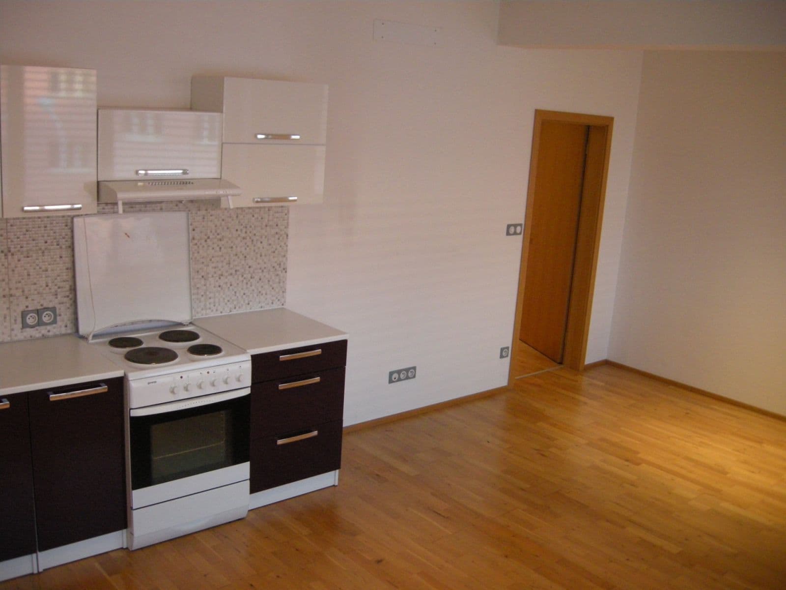 Studio flat to rent, 37 m², Palackého třída, Brno, Jihomoravský Region Studio flat to rent, 37 m², Palackého třída, Brno, Jihomoravský Region