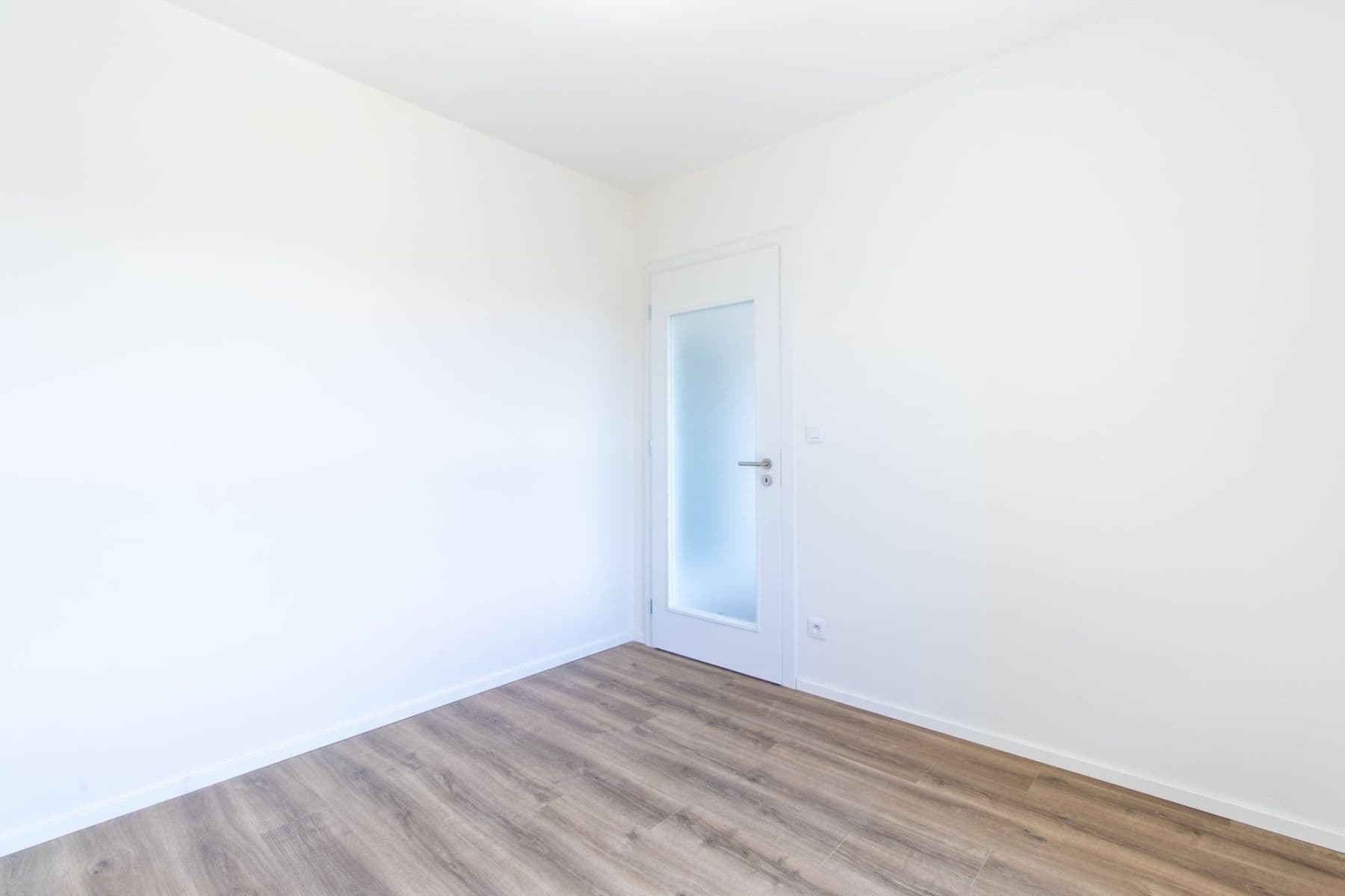 1 bedroom with open-plan kitchen flat to rent, 37 m², Arnošta Valenty, Prague, Prague 1 bedroom with open-plan kitchen flat to rent, 37 m², Arnošta Valenty, Prague, Prague