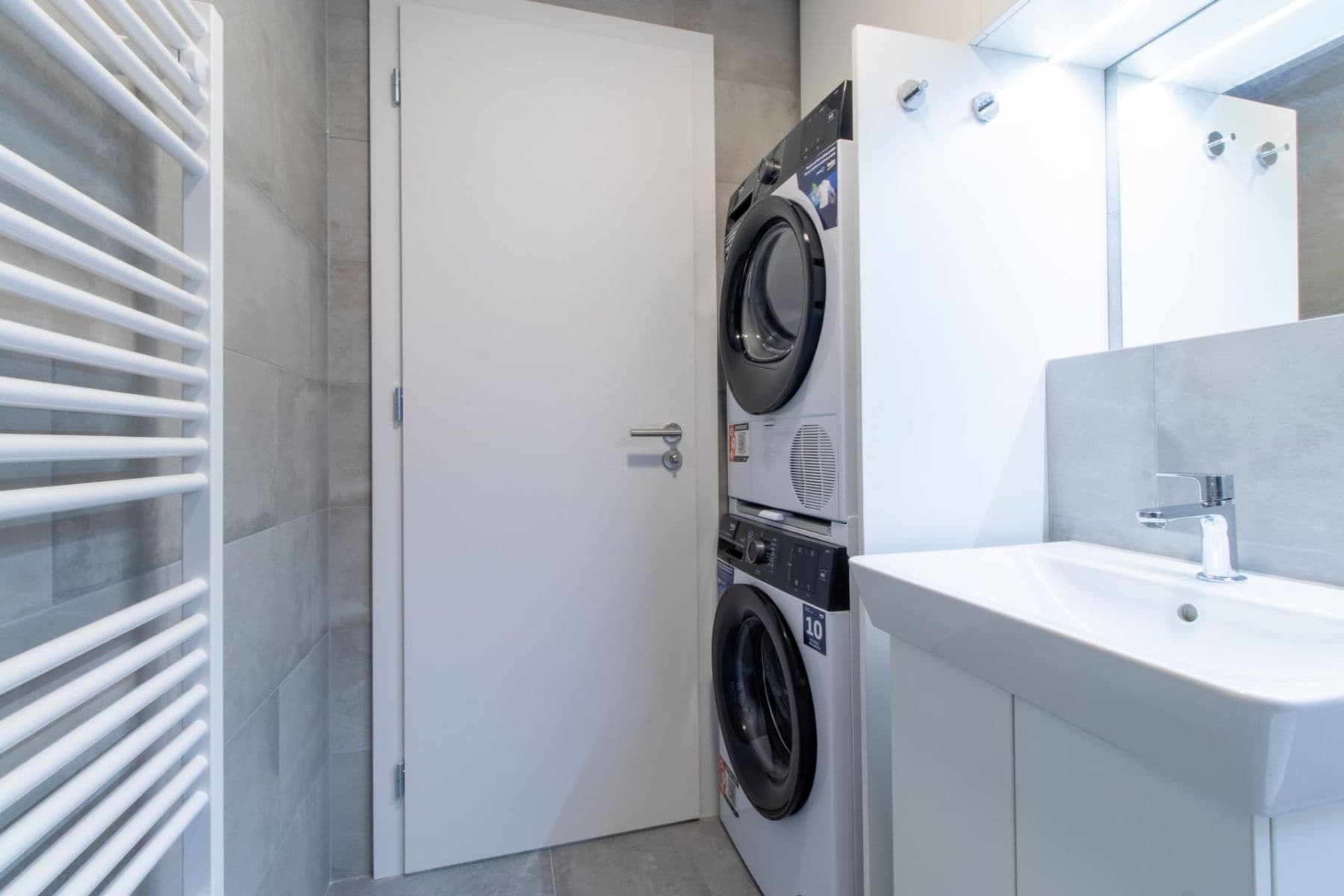 1 bedroom with open-plan kitchen flat to rent, 37 m², Arnošta Valenty, Prague, Prague 1 bedroom with open-plan kitchen flat to rent, 37 m², Arnošta Valenty, Prague, Prague