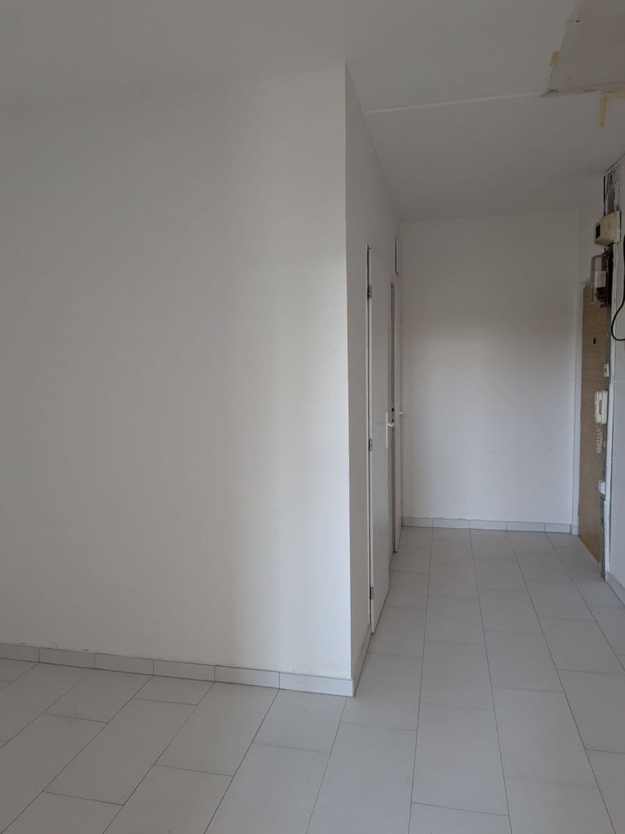3 bedroom flat to rent, 77 m², Krašovská, Plzeň, Plzeňský Region 3 bedroom flat to rent, 77 m², Krašovská, Plzeň, Plzeňský Region