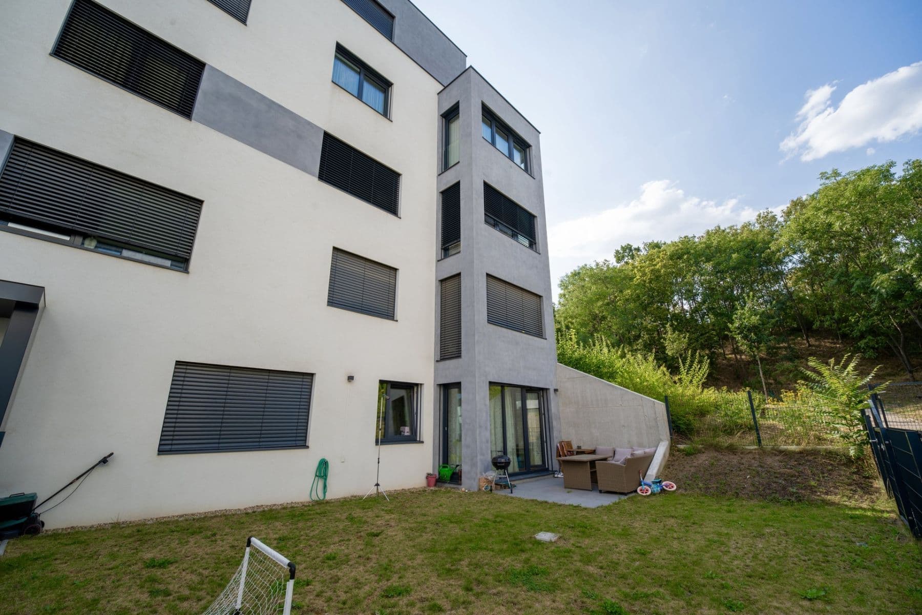 1 bedroom with open-plan kitchen flat to rent, 73 m², Rixdorfská, Prague, Prague 1 bedroom with open-plan kitchen flat to rent, 73 m², Rixdorfská, Prague, Prague