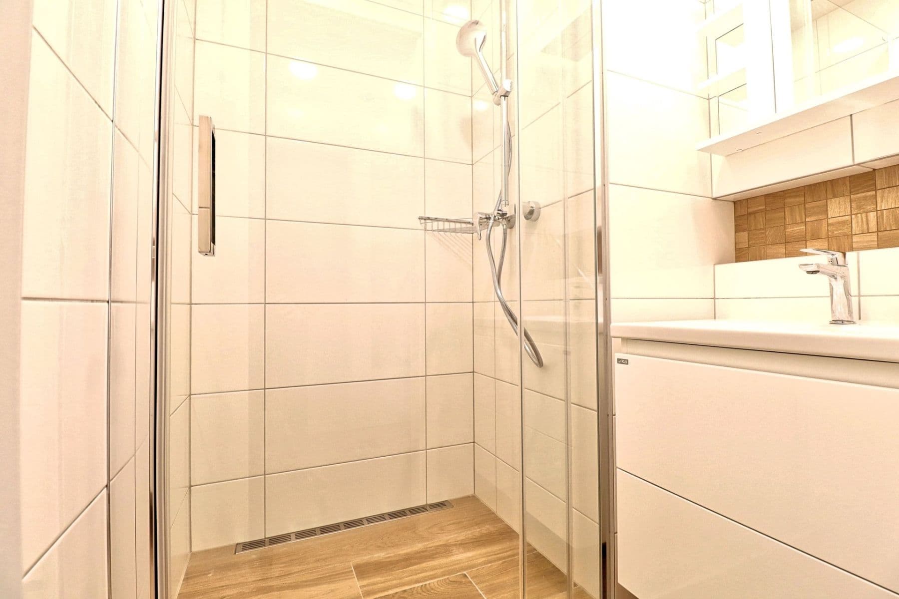 2 bedroom flat to rent, 55 m², Přistoupimská, Prague, Prague 2 bedroom flat to rent, 55 m², Přistoupimská, Prague, Prague