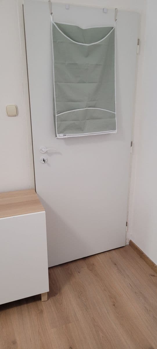 Small studio flat to rent, 23 m², Herlianska, Ružinov, Bratislavský Region Small studio flat to rent, 23 m², Herlianska, Ružinov, Bratislavský Region