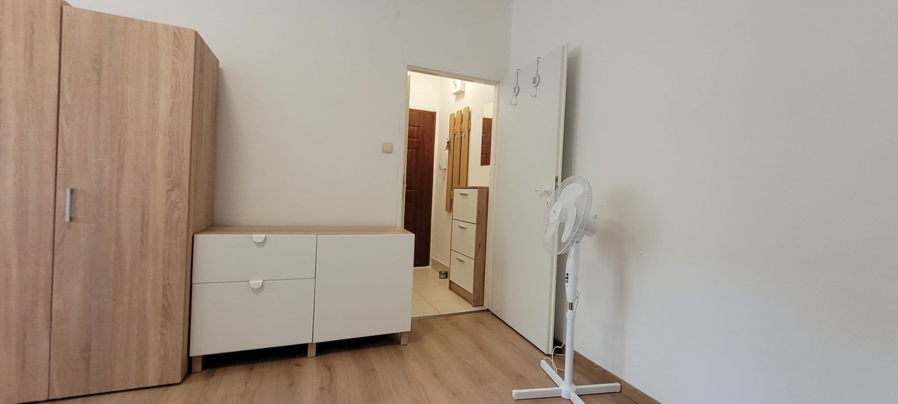 Small studio flat to rent, 23 m², Herlianska, Ružinov, Bratislavský Region Small studio flat to rent, 23 m², Herlianska, Ružinov, Bratislavský Region