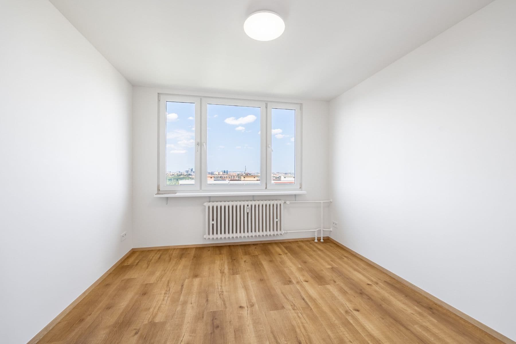 2 bedroom with open-plan kitchen flat for sale, 71 m², Murgašova, Prague, Prague 2 bedroom with open-plan kitchen flat for sale, 71 m², Murgašova, Prague, Prague