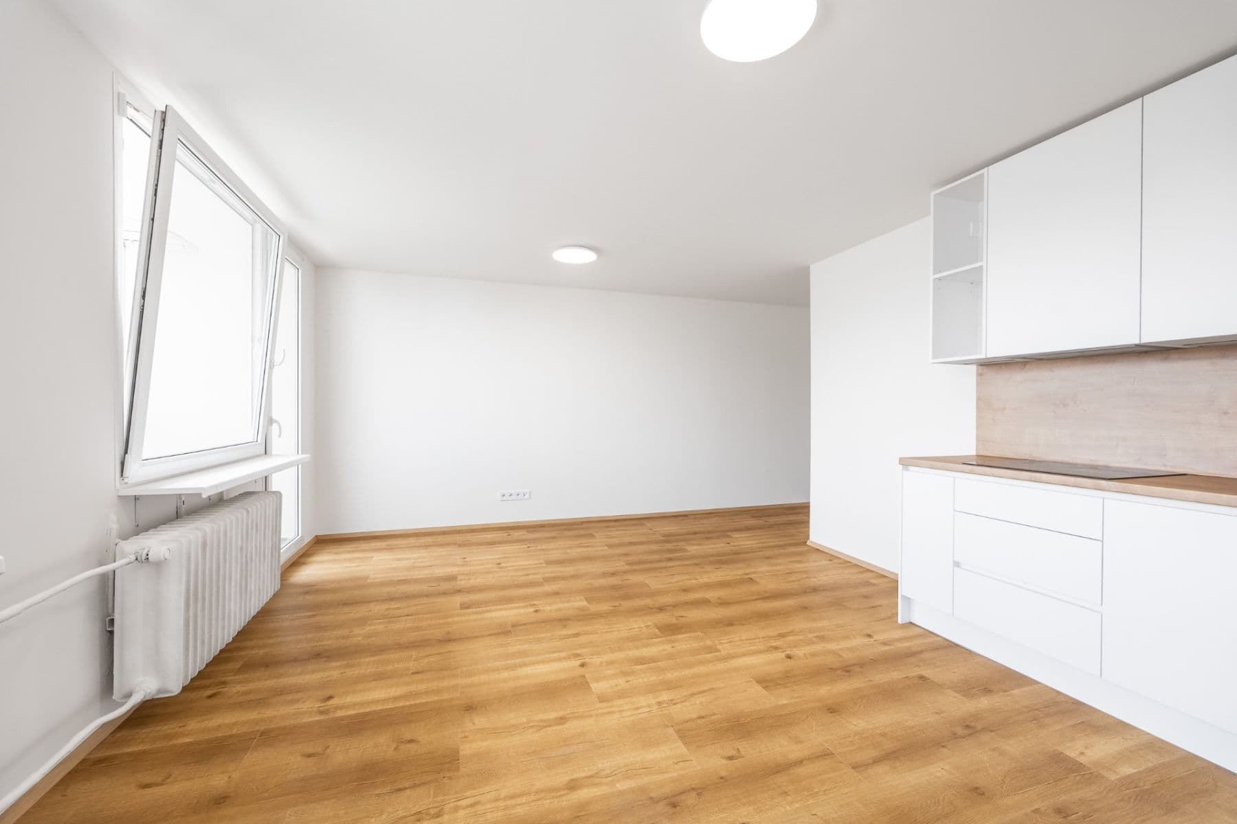 2 bedroom with open-plan kitchen flat for sale, 71 m², Murgašova, Prague, Prague 2 bedroom with open-plan kitchen flat for sale, 71 m², Murgašova, Prague, Prague