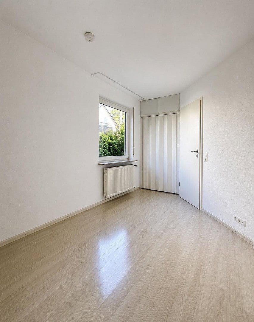 2 bedroom with open-plan kitchen flat for sale, 85 m², Bahnhofstraße, Schwaikheim, Baden-Württemberg 2 bedroom with open-plan kitchen flat for sale, 85 m², Bahnhofstraße, Schwaikheim, Baden-Württemberg