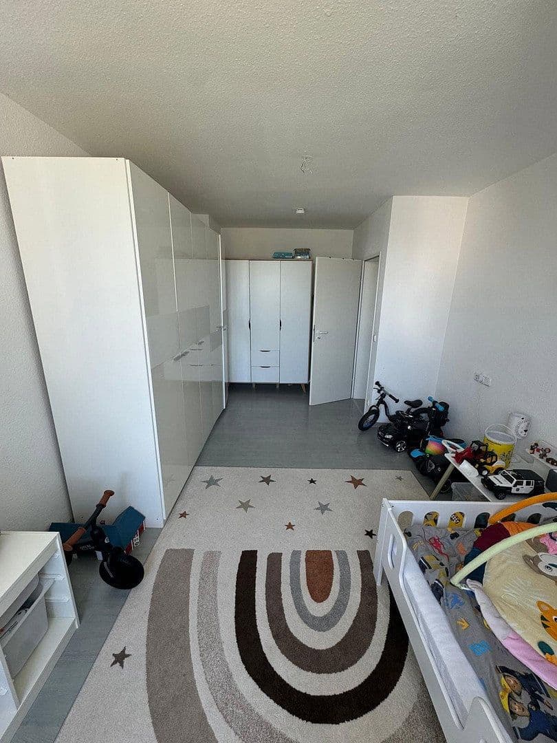 2 bedroom with open-plan kitchen flat to rent, 87 m², Berliner Straße 55, Niederkassel, North Rhine-Westphalia 2 bedroom with open-plan kitchen flat to rent, 87 m², Berliner Straße 55, Niederkassel, North Rhine-Westphalia